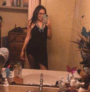 Meet your Posher, Adrianna